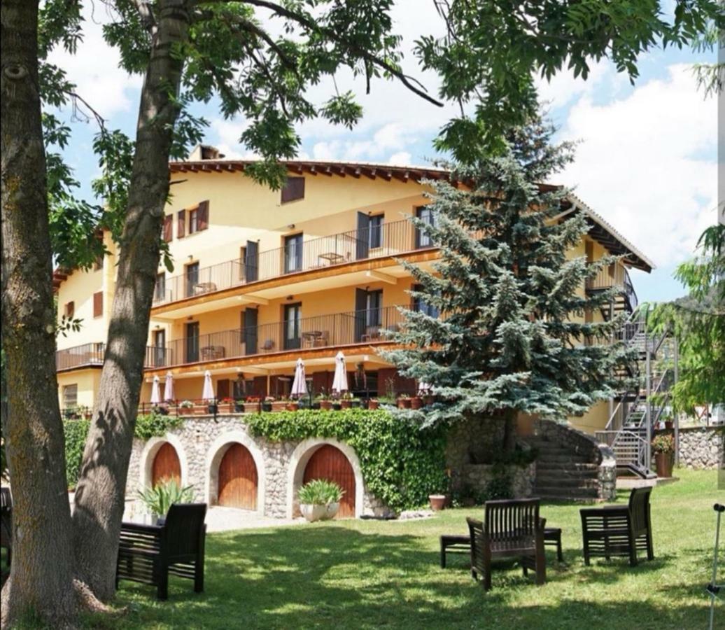 Hostal Cal Francisco Gosol Exterior photo